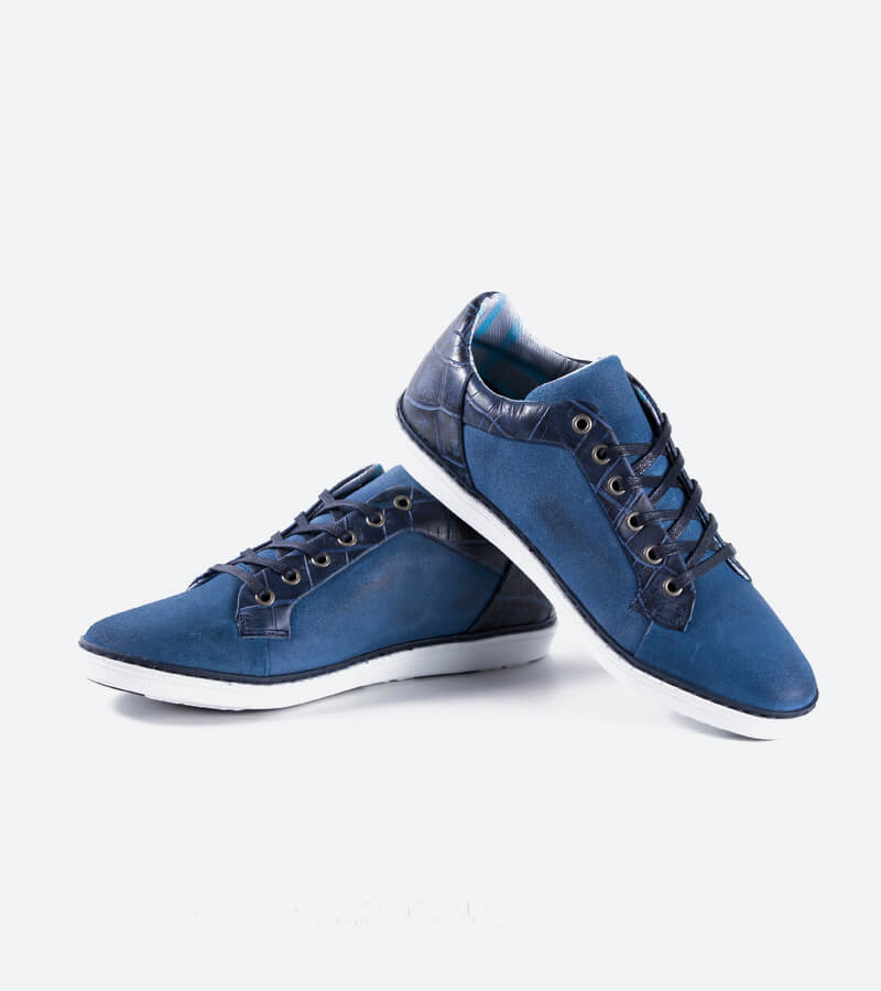 لباس جین آبی